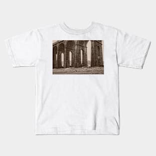 Balcombe Viaduct, West Sussex, UK (3) Kids T-Shirt